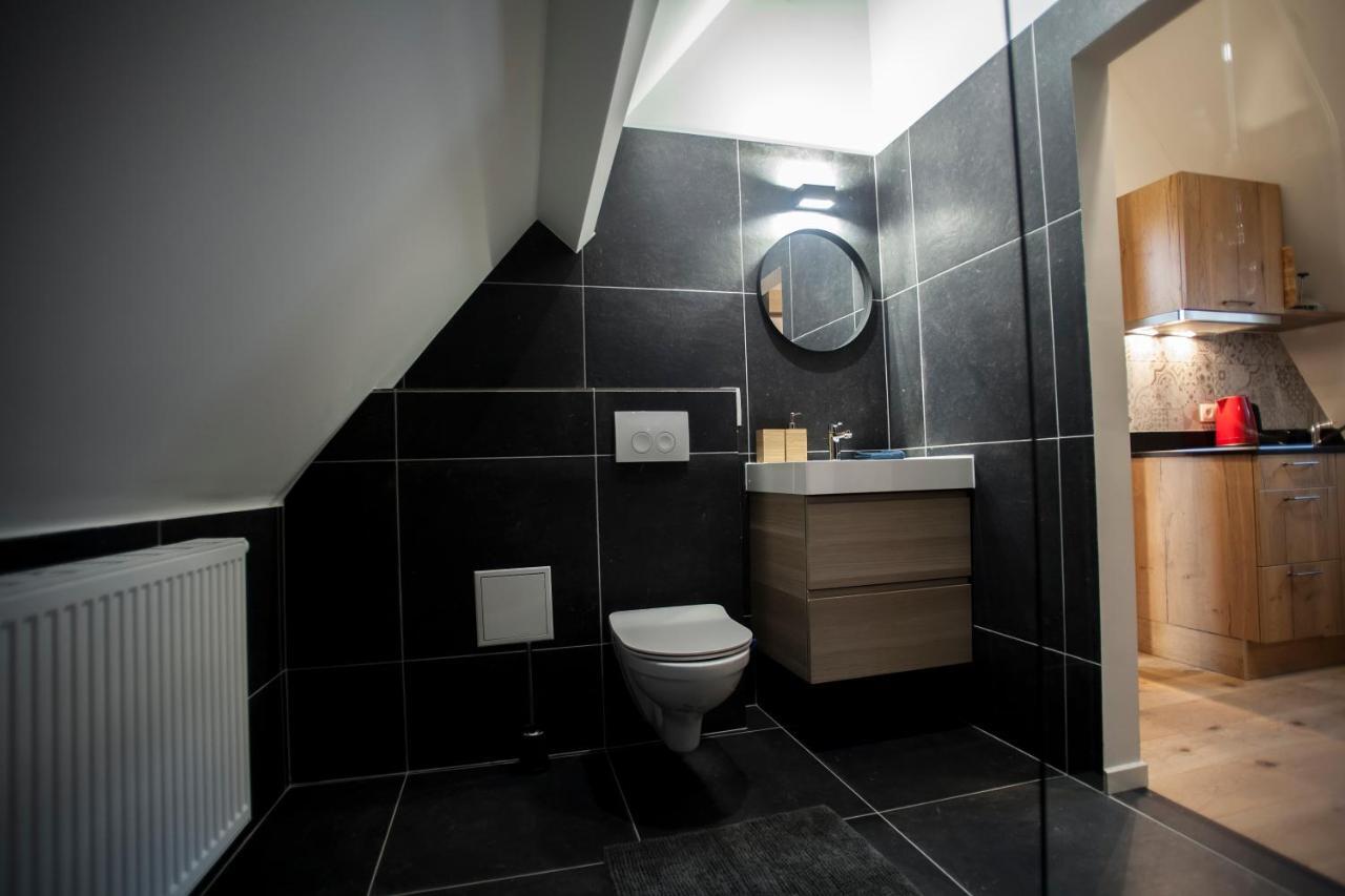 Luxury Riverside By Rikas Appartement *